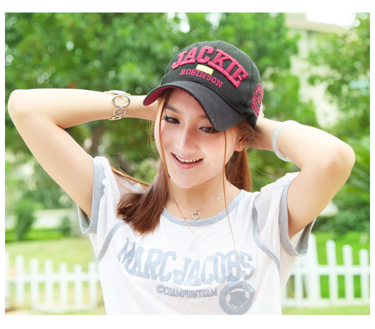 贵伦美 韩版时尚字母鸭舌帽子 棒球帽 女 春季户外运动女士遮阳帽折扣优惠信息