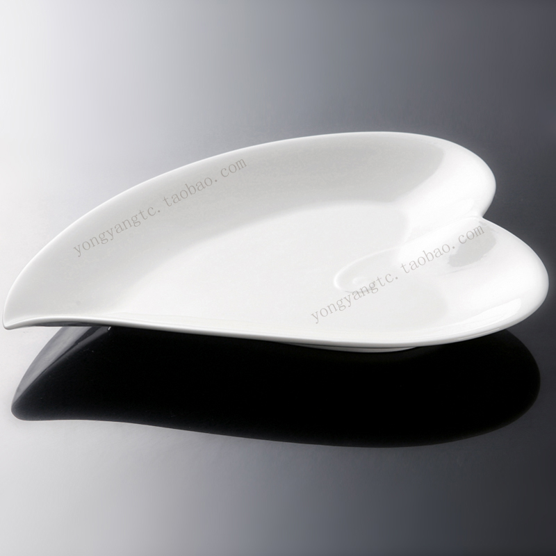 陶瓷西餐冷菜热菜盘子心形盘白胎酒店碟盅碗盆餐具--福寿水蜜桃盘