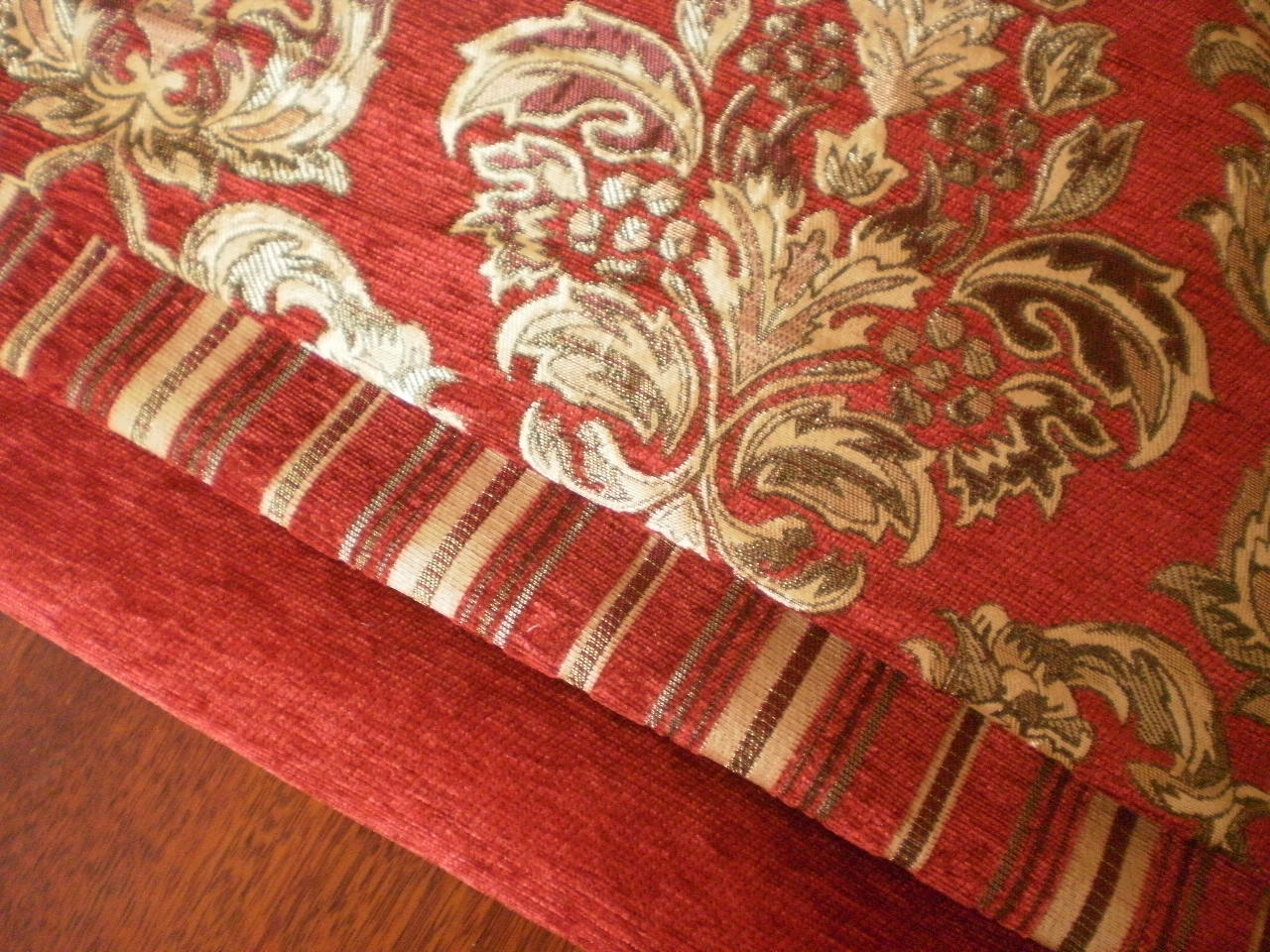 高档欧式沙发布料 雪尼尔沙发面料 定做沙发套沙发垫红色包邮