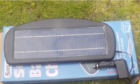 12V4.5W单晶太阳能汽车充电器/厂家直销仅售150