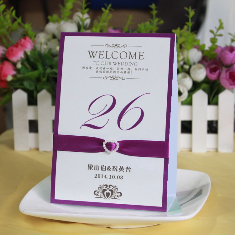 新款-婚礼紫色席位卡个性桌卡定制 婚庆台卡/席卡/桌牌结婚用品折扣优惠信息
