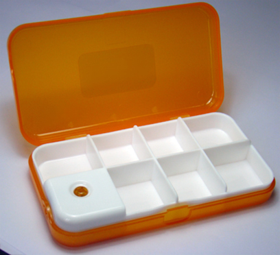 进口药盒便携一周提醒随身塑料密封放保健品迷你收纳放小药盒包邮