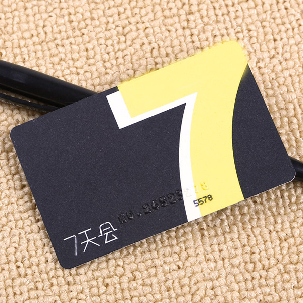 网格印务 彩色磨砂卡 PVC会员卡0.76mm高档优惠卡制作印刷设计折扣优惠信息