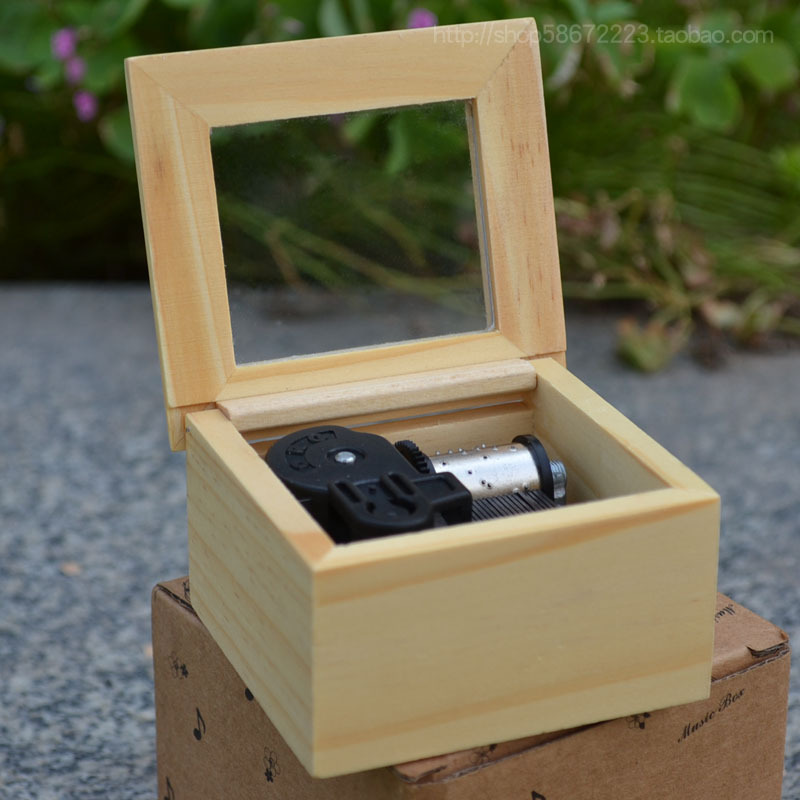 创意男生日礼物木制发条原木音乐盒八音盒天空之城木盒