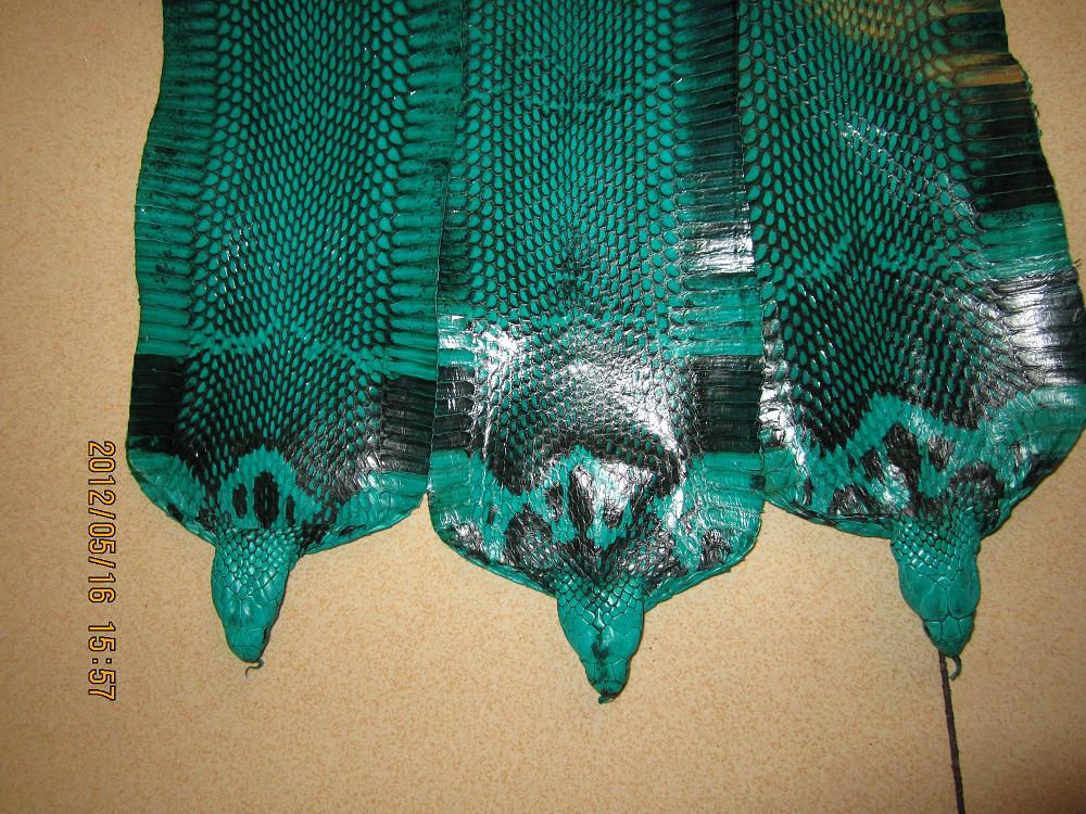 绿色带头尾眼镜蛇皮  带头蛇皮，皮料14cm×1.4米折扣优惠信息