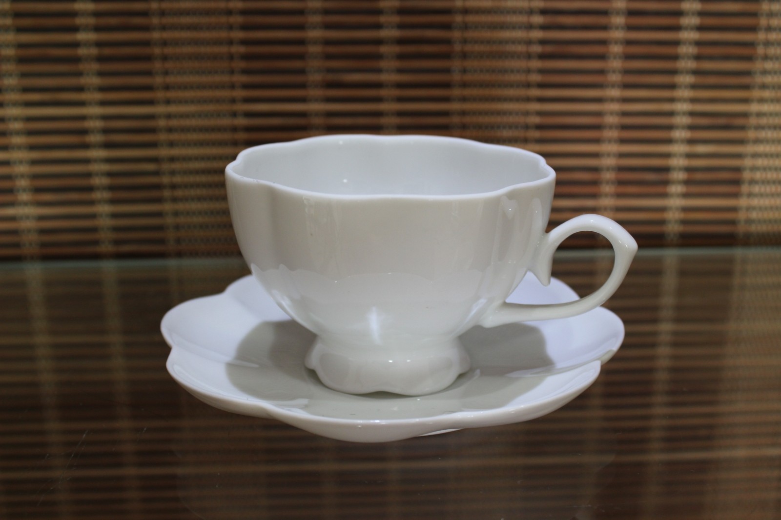 包邮白色欧式咖啡杯/梅花杯碟/超薄/陶瓷杯碟白色组合套勺具咖啡