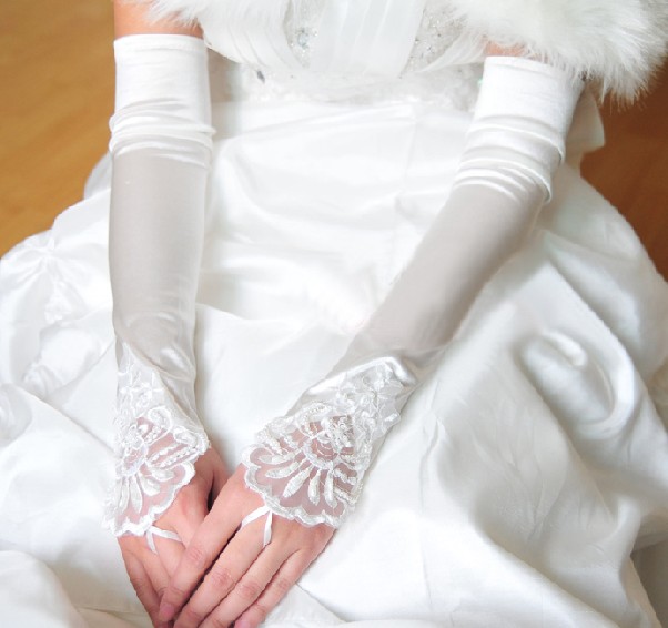 结婚蕾丝新娘手套婚纱礼服配件加长款过肘露指遮疤痕手套春季包邮折扣优惠信息