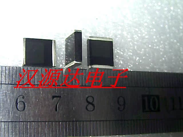 TNR7C431K 430V（387-473V） 5A 10X8X2.5MM 贴片陶瓷压敏电阻