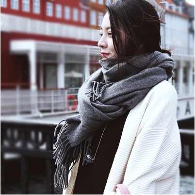 韩国流行仿羊绒围巾加厚披肩冬天两用 纯色流苏围巾 文艺复古围巾