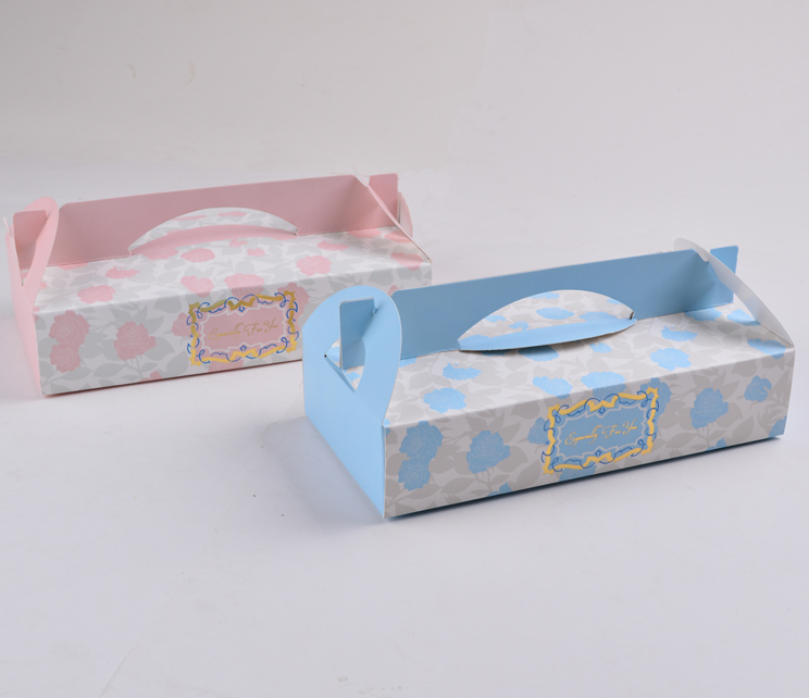 8个装烫金月饼包装礼盒饼干西点盒蛋黄酥包装盒软色花语2款可选