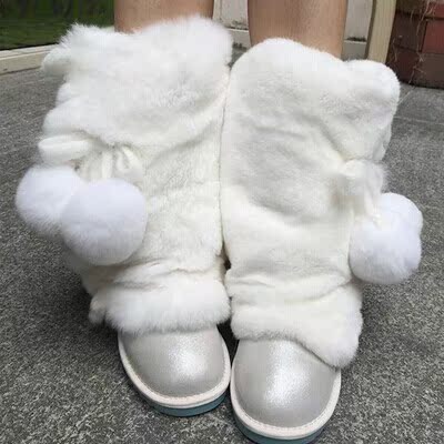 原创设计手工兔毛球冬靴真皮羊皮毛一体平底中筒雪地靴保暖女靴潮