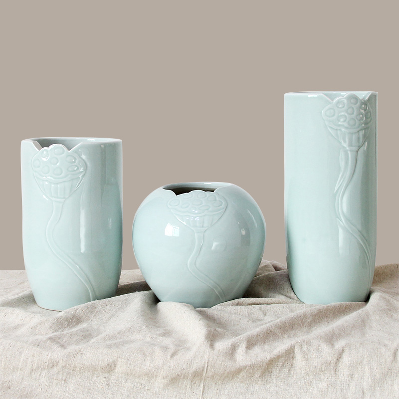 陶瓷影青雕刻花瓶摆件简约现代客厅创意家居装饰品田园大小号瓷器