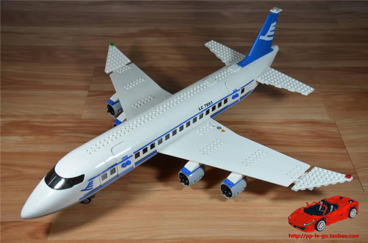 lego 乐高绝版飞机 7893白色客机【2手】