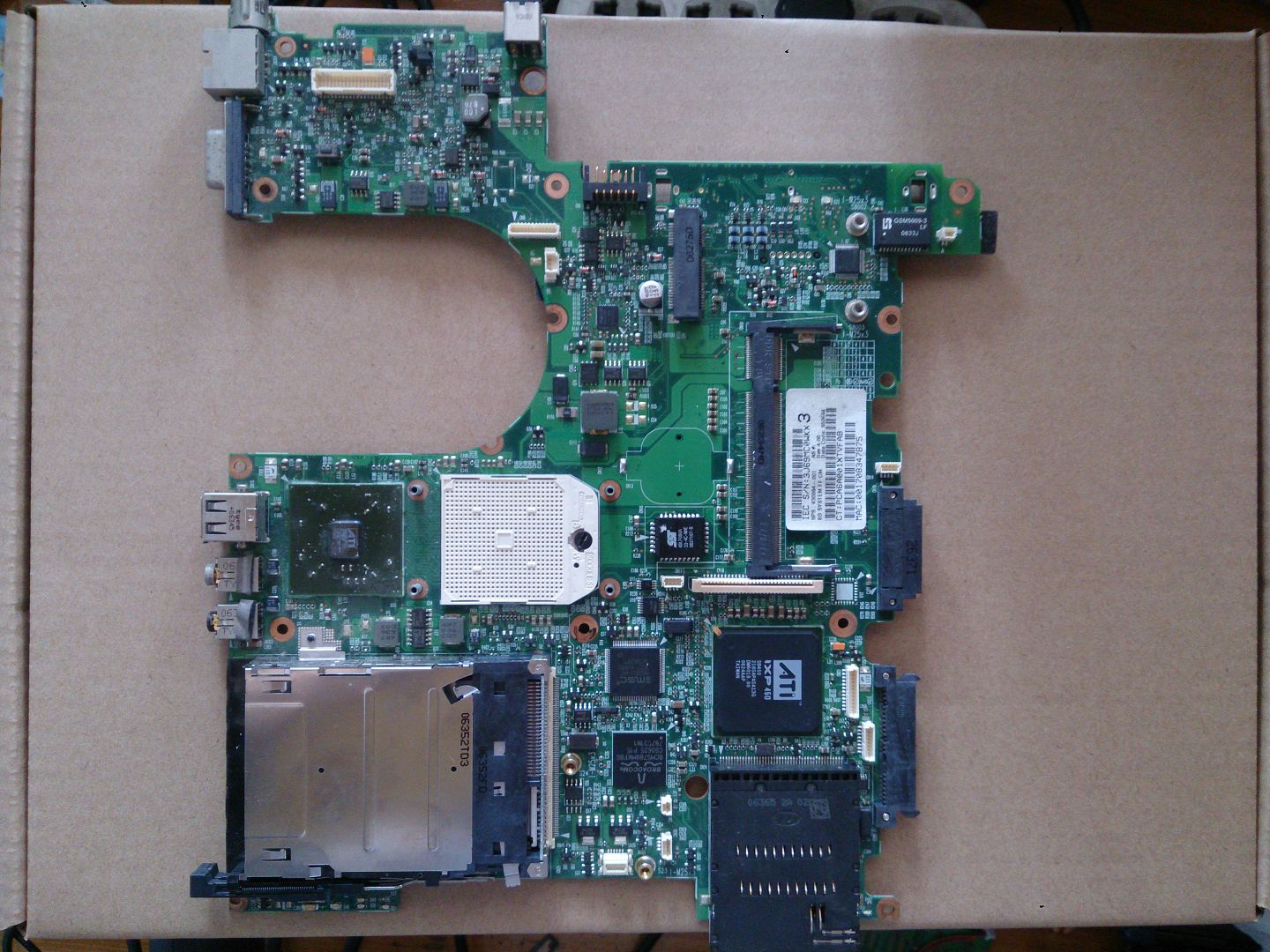 HP NX6110 NX6120 NX6125 NX6130 NX6310 NC6320 NX6320主板