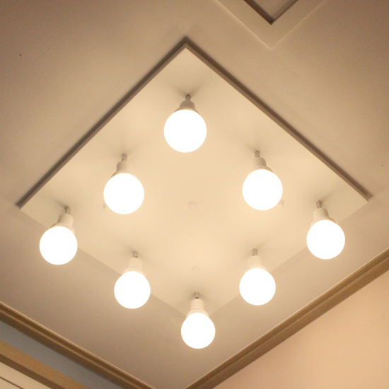 现代吸顶灯创意LED简约灯客厅餐厅灯卧室吸顶灯欧式铁艺灯具灯饰折扣优惠信息