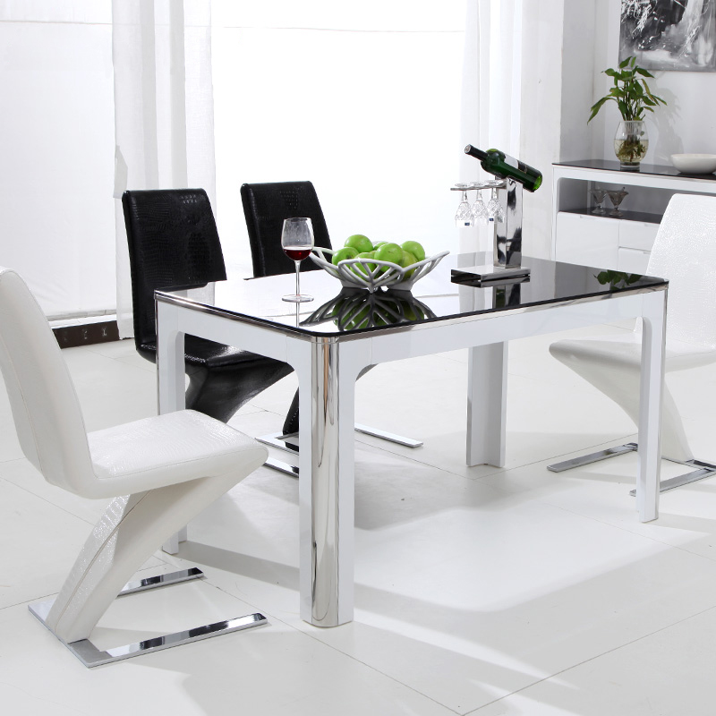 现代简约餐桌椅子组合五金黑白钢化玻璃餐台方形饭桌餐厅家具A836
