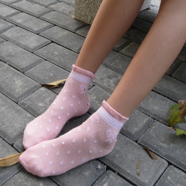 新款秋季女士袜子日系圆点荷叶边短袜秋季薄款全棉学生袜复古