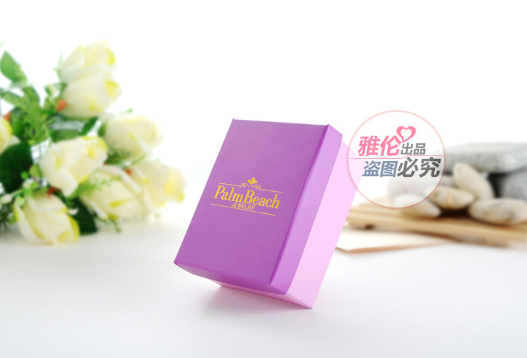 韩国高档地摊货紫色绒布手链盒现货很美折扣优惠信息