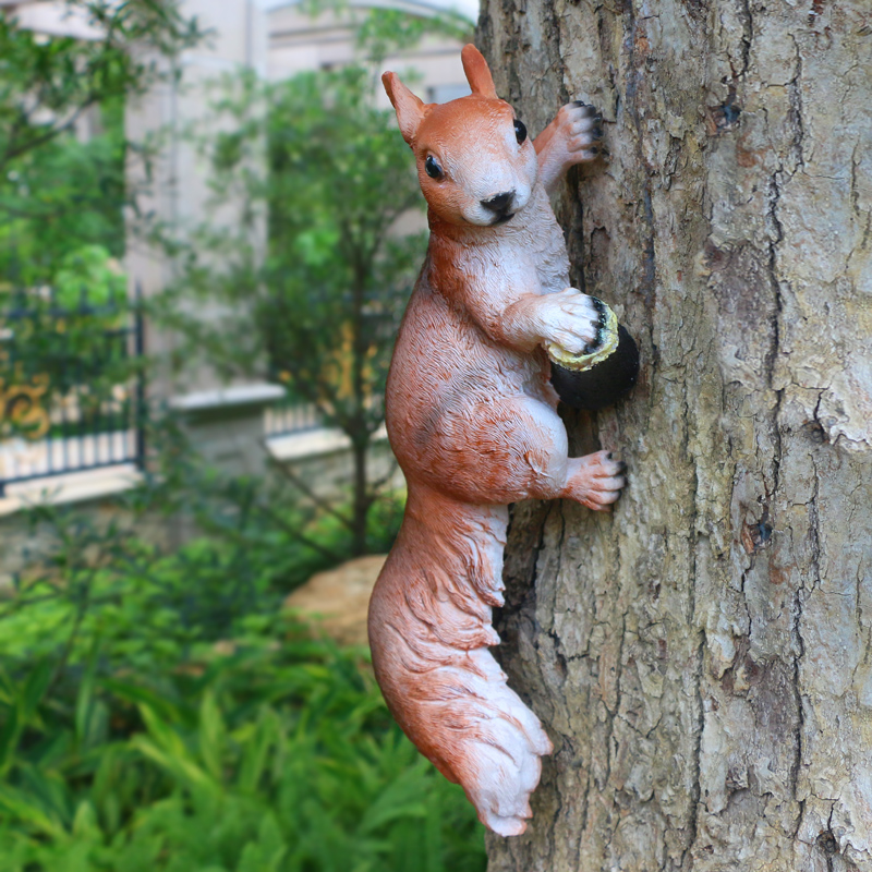 户外花园树上挂饰仿真动物雕塑松鼠公园庭院装饰品摆件树脂工艺品折扣优惠信息