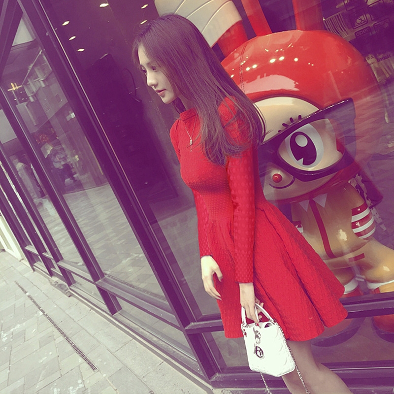 2015秋冬新款女装明星同款修身收腰中长裙红色针织连衣裙