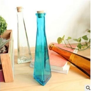 三角形木塞玻璃瓶 长款许愿瓶 创意玻璃瓶花瓶 ZAKKA 三色入折扣优惠信息