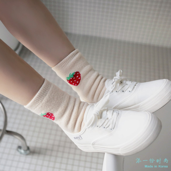 韩国正品袜子代购简约甜美草莓图案保暖加厚羊毛针织地板袜毛圈袜折扣优惠信息