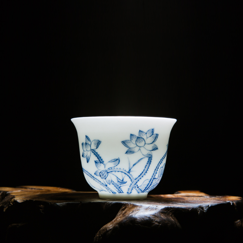 景德镇陶瓷手绘青花瓷品茗杯单杯茶具普洱茶红茶杯主人杯个人杯