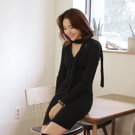 韩国代购女装DZ2016春新款韩版修身长袖套头v领弹性连衣裙中长款折扣优惠信息