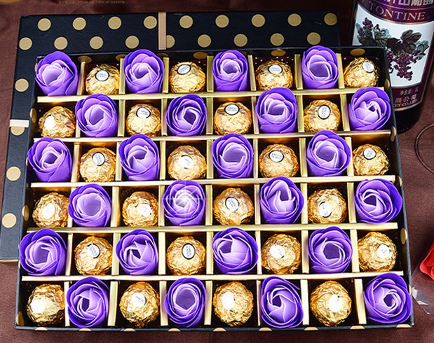 包邮双十一国庆节生日礼物费列罗巧克力玫瑰香皂花礼盒48格送女友