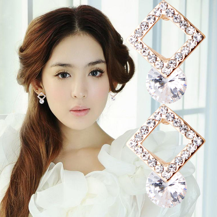 韩国新款精致锆石水钻方形女耳钉 可爱时尚耳耳环防过敏饰品批发