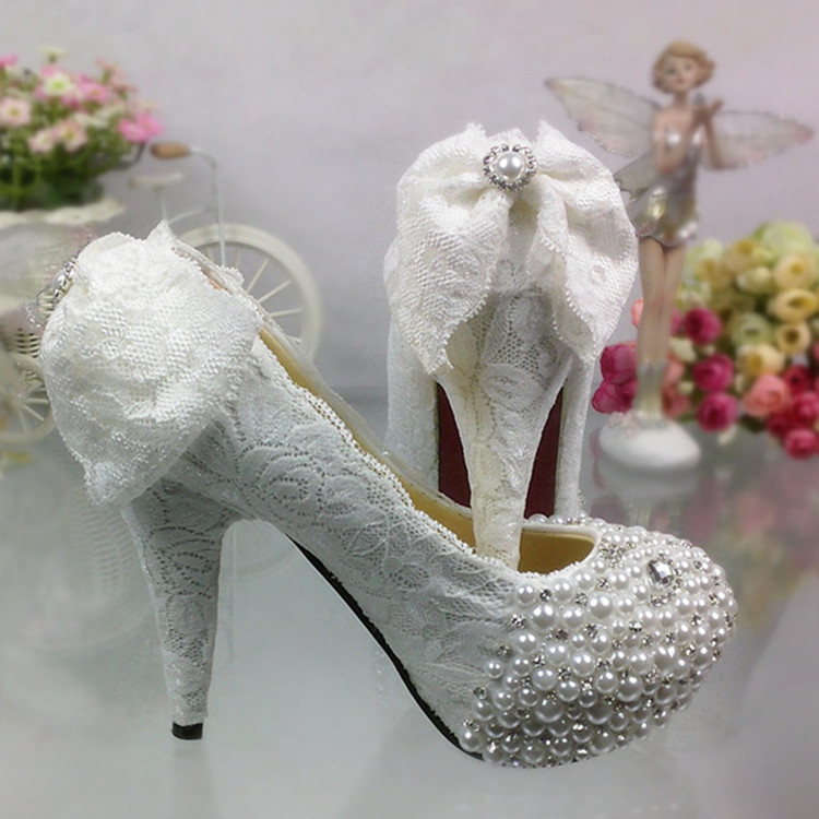 韩国公主蕾丝花朵蝴蝶结新娘婚鞋白色珍珠水钻高跟防水台水晶女单