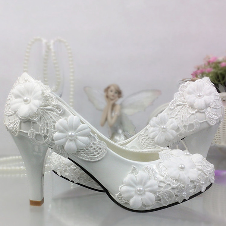 白色花朵蕾丝婚鞋高跟防水台珍珠手工新娘工作演出拍婚纱照女单鞋折扣优惠信息