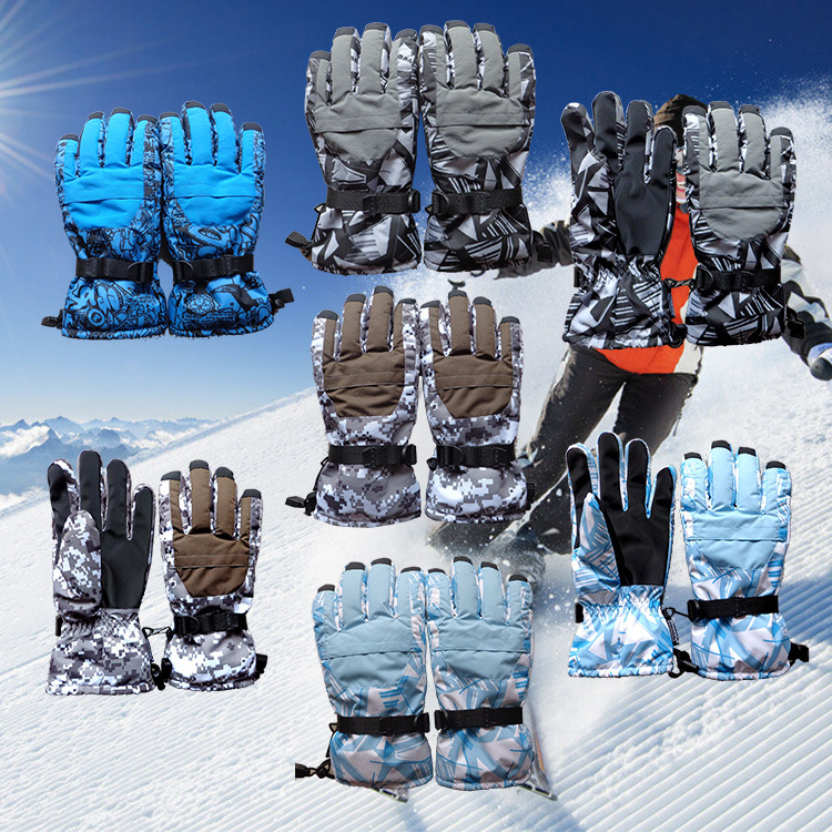 厂家直销 高档冬季保暖滑雪手套批发 防水防风加厚迷彩电动车手套