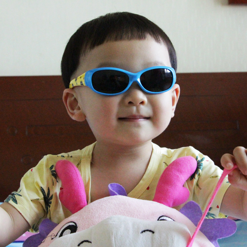 宝宝太阳镜男婴儿墨镜0-2-3岁幼儿眼镜女潮小小童儿童偏光太阳镜