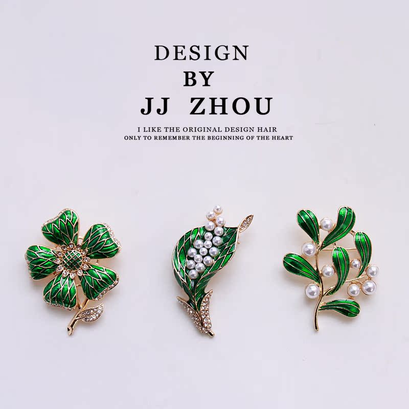 JJ ZHOU 复古绿珐琅古董风马蹄莲向日葵铃兰花朵珍珠气质胸针耳夹