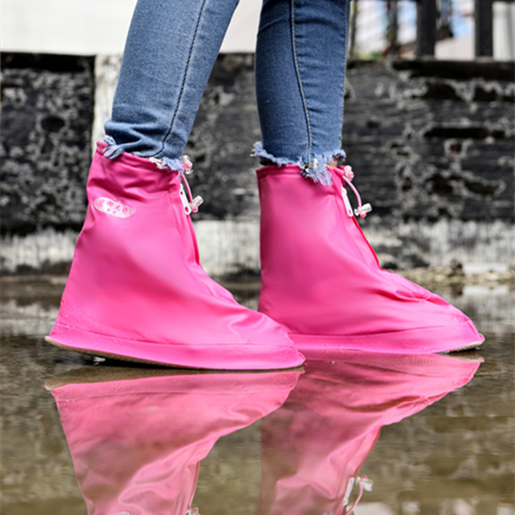 户外旅游便携雨靴男女中筒加厚耐磨防滑雨鞋套成人防水护脚套包邮