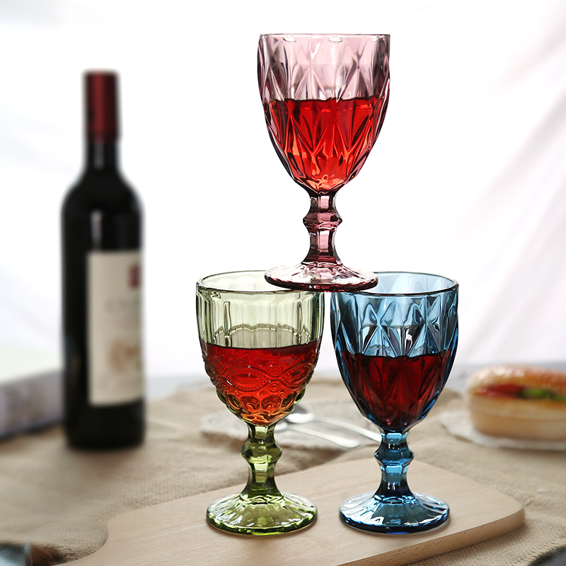 【三只装】复古浮雕彩色高脚杯创意果汁加厚家用玻璃红酒杯酒具